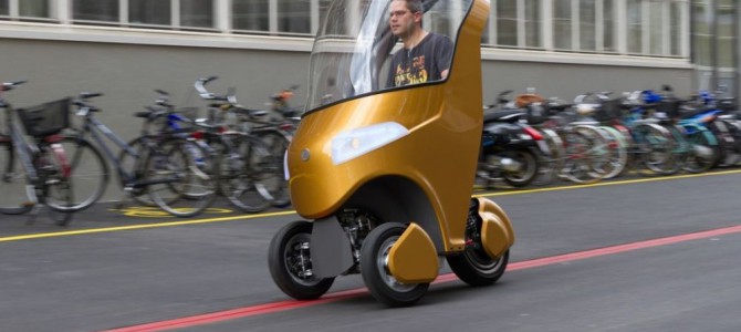 【話題・超小型EV】スクーター、自転車、電気自動車のハイブリッド　スイス学生が開発