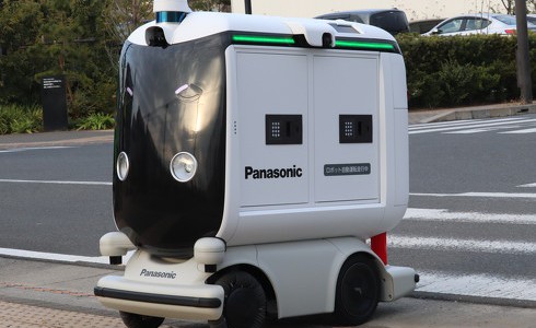 【話題・自動運転】住宅街での「日本初」ロボット走行実験、パナが目指す配送サービスの在り方とは