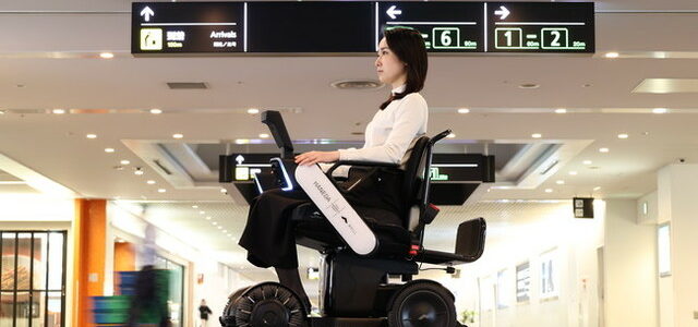 【話題・自動運転】羽田空港、「自動運転パーソナルモビリティ」で搭乗ゲートまで移動可能に