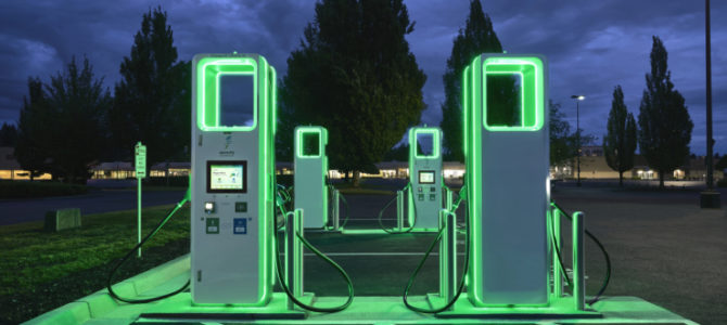 【話題・インフラ】Electrify Americaが電気自動車の市場投入増加に合わせ北米で充電ステーション倍増へ