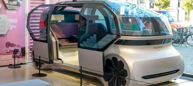 【話題・次世代モビリティ】VW、未来のロボタクシー発表…自動運転コンセプトEV『One Pod』