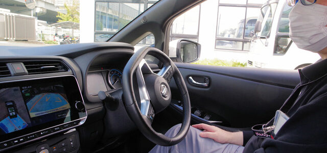 【話題・自動運転】ボタン一つで駐車「自動運転」最新技術を体験 京都・久御山で催し