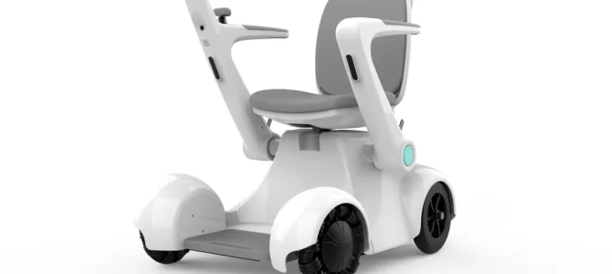 【話題・自動運転】国内初、自動運転ロボット車椅子「PathFynder」取り扱いを開始。神奈川県が実施
