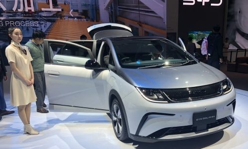 【市場】日本の新車購入予定者、約半数がEVも検討中